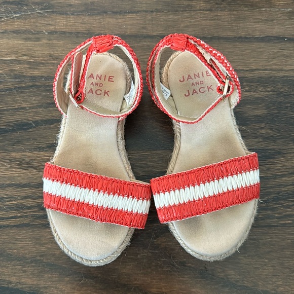 Janie and Jack toddler girl size 7 espadrilles sandals in great condition! - Picture 1 of 3